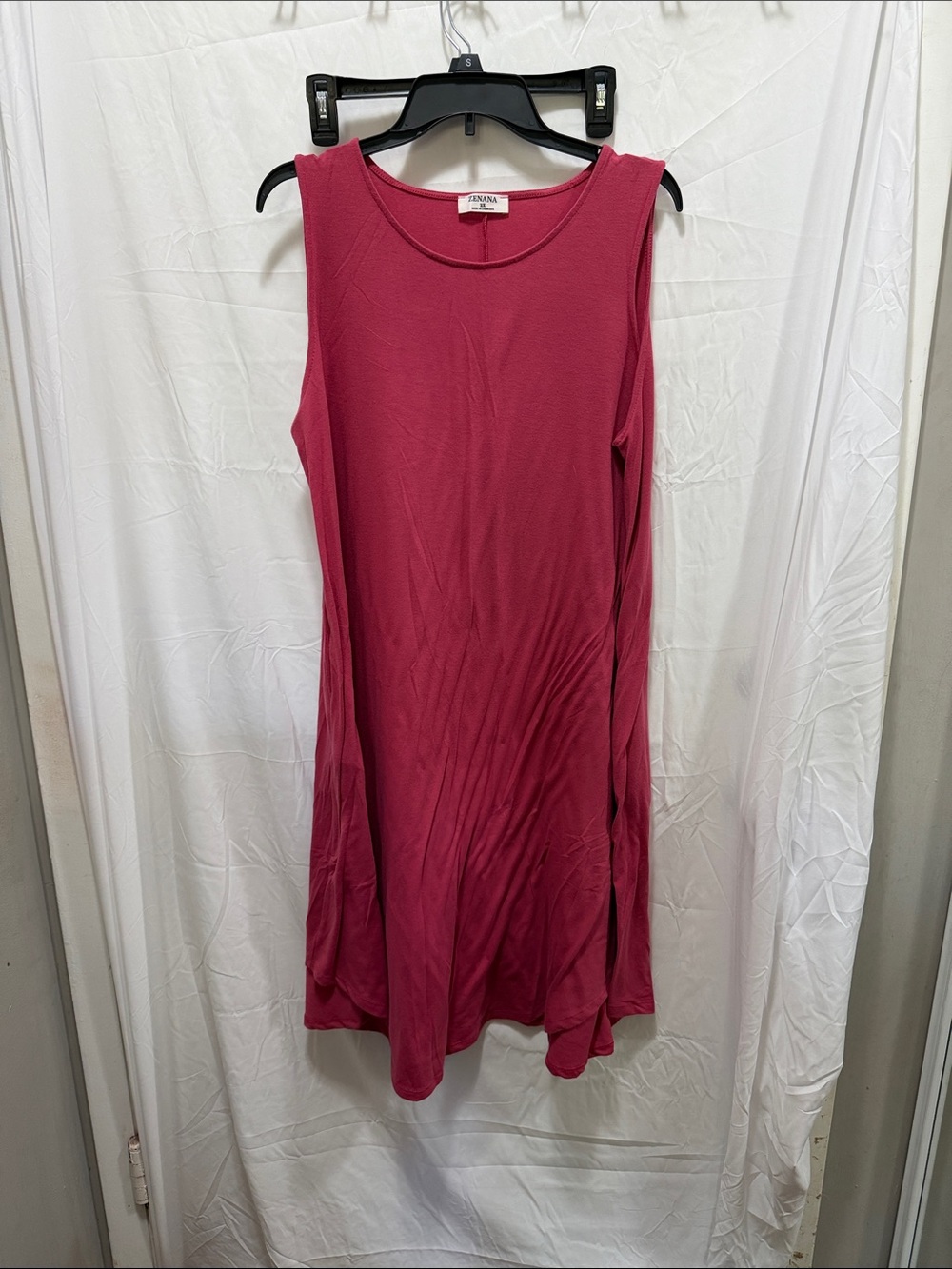 Zenana Outfitters Sleeveless Swing Dress in Deep Pink